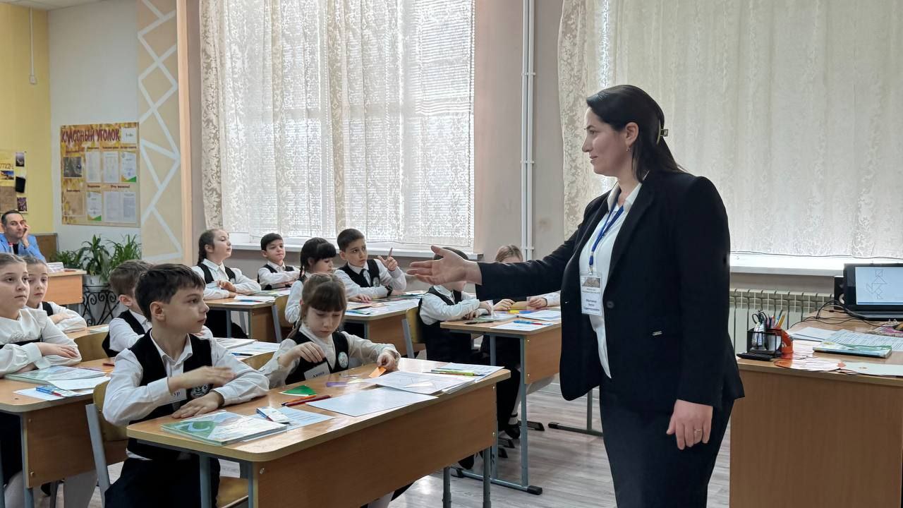 В ДИРО стартовал конкурс «Учитель года Республики Дагестан - 2025»! 